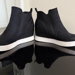 Anne Klein Sport Carsen Black Suede Hidden Wedge Booties Size 7.5